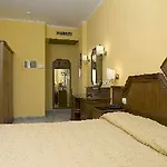 Hotel Ascot