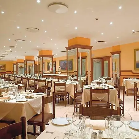 Ascot 4*