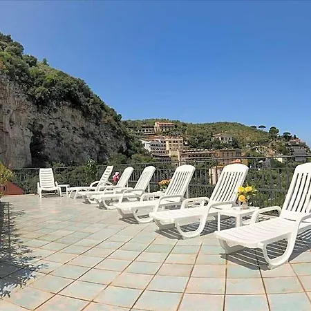 Ascot Hotel Sorrento